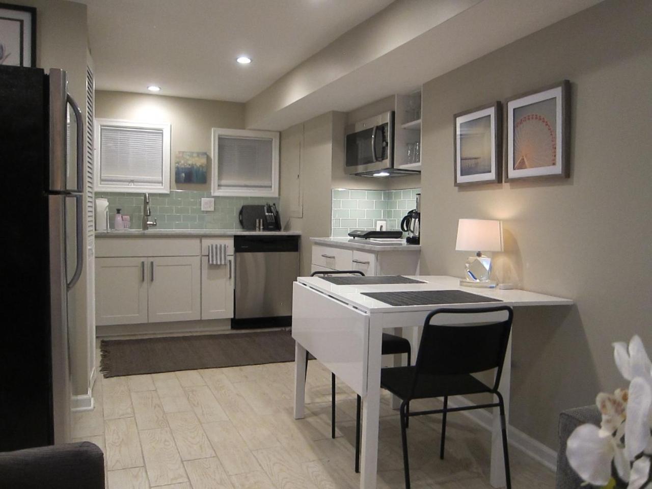 Stylish Renovated Flat, Central, Walk To Dc Sights Вашингтон Екстериор снимка